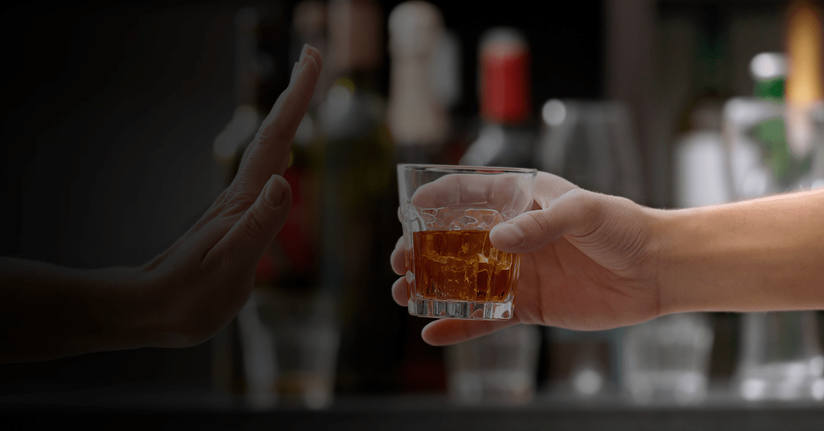 ¿Qué es el alcoholismo y cómo prevenirlo?